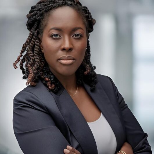 Julia SELMAN-AYETEY
